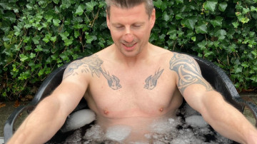 Image 12 of 12 -
Experience the Wim Hof Method to get an impression of at Image 12 of 12 -
Experience the Wim Hof Method to get an impression of at