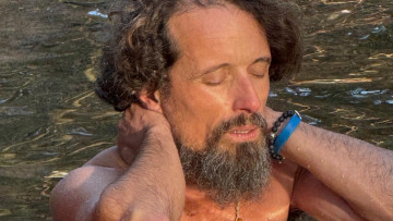 Image 11 of 12 -
Experience the Wim Hof Method to get an impression of at Image 11 of 12 -
Experience the Wim Hof Method to get an impression of at