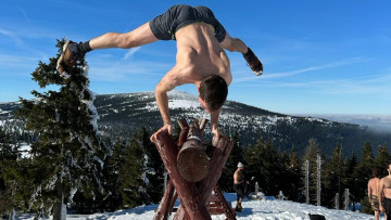 Image 4 of 5 -
Experience the Wim Hof Method to get an impression of at Image 4 of 5 -
Experience the Wim Hof Method to get an impression of at