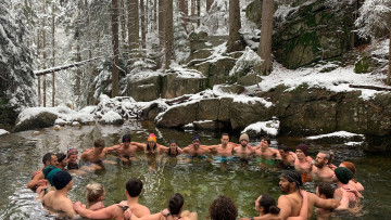 Image 2 of 10 -
Experience the Wim Hof Method to get an impression of at Image 2 of 10 -
Experience the Wim Hof Method to get an impression of at