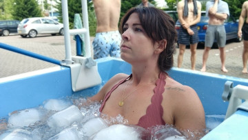 Image 4 of 21 -
Experience the Wim Hof Method to get an impression of at Image 4 of 21 -
Experience the Wim Hof Method to get an impression of at