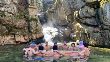Image 1 of 6 -
Experience the Wim Hof Method to get an impression of at Image 1 of 6 -
Experience the Wim Hof Method to get an impression of at