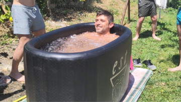 Image 1 of 4 -
Experience the Wim Hof Method to get an impression of at Image 1 of 4 -
Experience the Wim Hof Method to get an impression of at