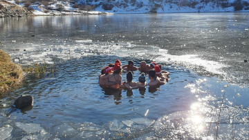 Image 1 of 14 -
Experience the Wim Hof Method to get an impression of at Image 1 of 14 -
Experience the Wim Hof Method to get an impression of at
