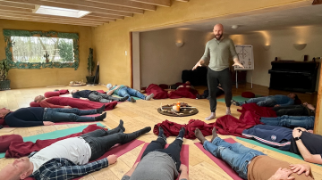 Image 2 of 13 -
Experience the Wim Hof Method to get an impression of at Image 2 of 13 -
Experience the Wim Hof Method to get an impression of at