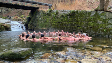Image 6 of 9 -
Experience the Wim Hof Method to get an impression of at Image 6 of 9 -
Experience the Wim Hof Method to get an impression of at