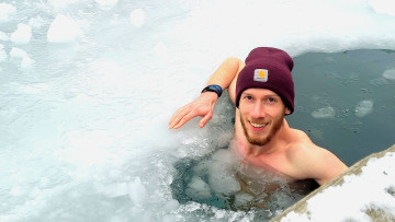 Image 4 of 6 -
Experience the Wim Hof Method to get an impression of at Image 4 of 6 -
Experience the Wim Hof Method to get an impression of at
