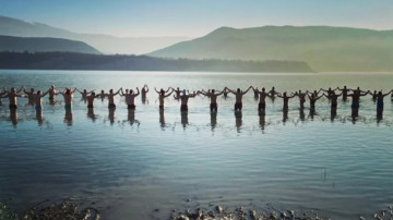 Image 1 of 7 -
Experience the Wim Hof Method to get an impression of at Image 1 of 7 -
Experience the Wim Hof Method to get an impression of at