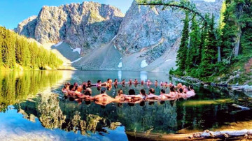 Image 1 of 10 -
            Experience the Wim Hof Method to get an impression of  at 