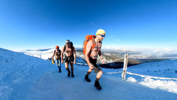 Image 1 of 6 -
Experience the Wim Hof Method to get an impression of at Image 1 of 6 -
Experience the Wim Hof Method to get an impression of at