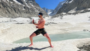 Image 2 of 6 -
            Experience the Wim Hof Method to get an impression of  at 