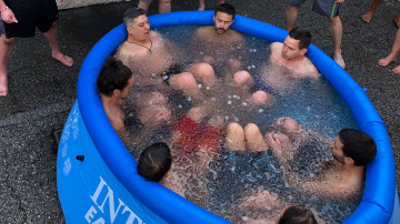Image 5 of 6 -
Experience the Wim Hof Method to get an impression of at Image 5 of 6 -
Experience the Wim Hof Method to get an impression of at
