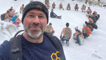 Image 2 of 23 -
Experience the Wim Hof Method to get an impression of at Image 2 of 23 -
Experience the Wim Hof Method to get an impression of at
