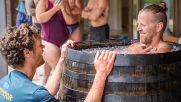 Image 2 of 6 -
Experience the Wim Hof Method to get an impression of at Image 2 of 6 -
Experience the Wim Hof Method to get an impression of at