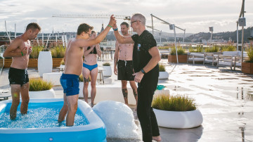 Image 39 of 42 -
Experience the Wim Hof Method to get an impression of at Image 39 of 42 -
Experience the Wim Hof Method to get an impression of at