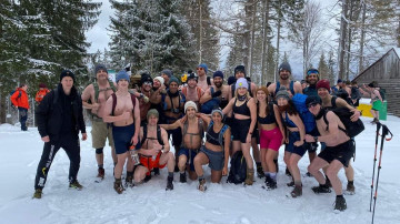 Image 1 of 4 -
Experience the Wim Hof Method to get an impression of at Image 1 of 4 -
Experience the Wim Hof Method to get an impression of at