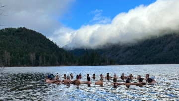 Image 1 of 9 -
Experience the Wim Hof Method to get an impression of at Image 1 of 9 -
Experience the Wim Hof Method to get an impression of at