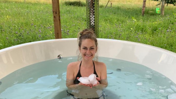 Image 2 of 5 -
Experience the Wim Hof Method to get an impression of at Image 2 of 5 -
Experience the Wim Hof Method to get an impression of at