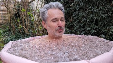 Image 23 of 38 -
Experience the Wim Hof Method to get an impression of at Image 23 of 38 -
Experience the Wim Hof Method to get an impression of at