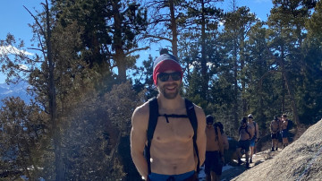 Image 2 of 4 -
Experience the Wim Hof Method to get an impression of at Image 2 of 4 -
Experience the Wim Hof Method to get an impression of at