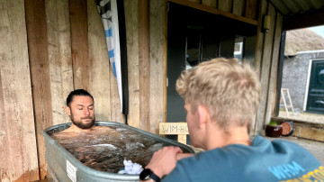 Image 14 of 16 -
Experience the Wim Hof Method to get an impression of at Image 14 of 16 -
Experience the Wim Hof Method to get an impression of at
