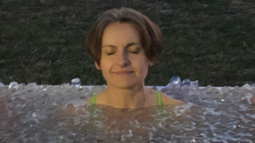 Image 1 of 5 -
Experience the Wim Hof Method to get an impression of at Image 1 of 5 -
Experience the Wim Hof Method to get an impression of at