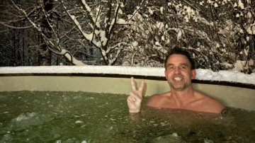 Image 2 of 2 -
Experience the Wim Hof Method to get an impression of at Image 2 of 2 -
Experience the Wim Hof Method to get an impression of at