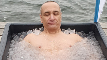 Image 2 of 15 -
Experience the Wim Hof Method to get an impression of at Image 2 of 15 -
Experience the Wim Hof Method to get an impression of at