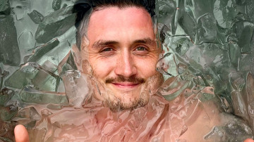 Image 3 of 4 -
Experience the Wim Hof Method to get an impression of at Image 3 of 4 -
Experience the Wim Hof Method to get an impression of at