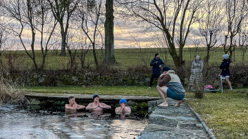 Image 2 of 5 -
Experience the Wim Hof Method to get an impression of at Image 2 of 5 -
Experience the Wim Hof Method to get an impression of at
