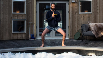 Image 5 of 7 -
Experience the Wim Hof Method to get an impression of at Image 5 of 7 -
Experience the Wim Hof Method to get an impression of at
