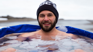 Image 7 of 8 -
Experience the Wim Hof Method to get an impression of at Image 7 of 8 -
Experience the Wim Hof Method to get an impression of at