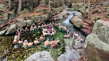 Image 1 of 6 -
Experience the Wim Hof Method to get an impression of at Image 1 of 6 -
Experience the Wim Hof Method to get an impression of at