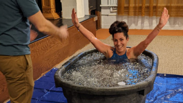 Image 6 of 7 -
Experience the Wim Hof Method to get an impression of at Image 6 of 7 -
Experience the Wim Hof Method to get an impression of at