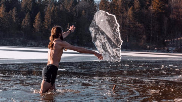 Image 7 of 21 -
            Experience the Wim Hof Method to get an impression of  at 