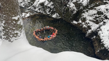Image 2 of 9 -
Experience the Wim Hof Method to get an impression of at Image 2 of 9 -
Experience the Wim Hof Method to get an impression of at