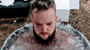 Image 7 of 7 -
Experience the Wim Hof Method to get an impression of at Image 7 of 7 -
Experience the Wim Hof Method to get an impression of at