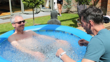 Image 12 of 20 -
Experience the Wim Hof Method to get an impression of at Image 12 of 20 -
Experience the Wim Hof Method to get an impression of at