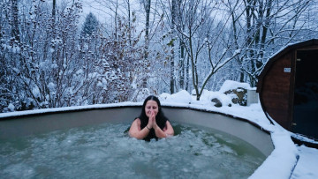 Image 2 of 2 -
Experience the Wim Hof Method to get an impression of at Image 2 of 2 -
Experience the Wim Hof Method to get an impression of at
