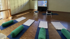 Image 1 of 2 -
            Experience Breathing to get an impression of Community Session at Freiburg im Breisgau