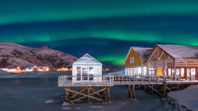 Image 4 of 5 -
            Experience Sauna to get an impression of WHM Travel at Sommarøy