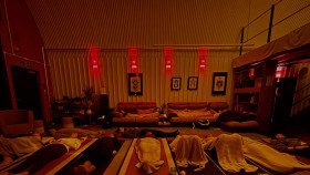 Image 2 of 4 -
            Experience Breathing to get an impression of WHM Breathing Class at London