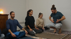Image 22 of 40 -
            Experience Breathing to get an impression of WHM Grundlagen-Workshop at Uster