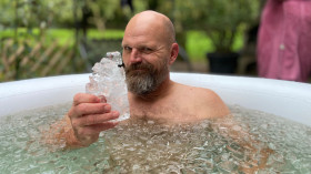 Image 8 of 10 -
            Experience Breathing to get an impression of WHM Workshop-Grundlagen at München