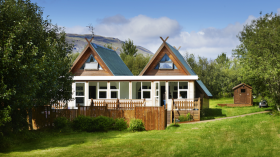 Image 2 of 5 -
            Experience Nature to get an impression of WHM Travel at Laugarvatn