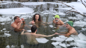 Image 3 of 9 -
            Experience Ice Bath to get an impression of WHM Weekend at Bosco