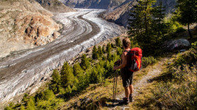 Image 27 of 74 -
            Experience Yoga to get an impression of Travel at Riederalp