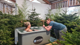 Image 2 of 4 -
            Experience Ice Bath to get an impression of Fundamentals Workshop at South Yorkshire