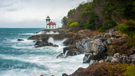 Image 1 of 17 -
            Experience Ice Bath to get an impression of WHM Weekend at Friday Harbor