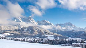 Image 1 of 27 -
            Experience Ice Bath to get an impression of WHM Reisen at Leogang